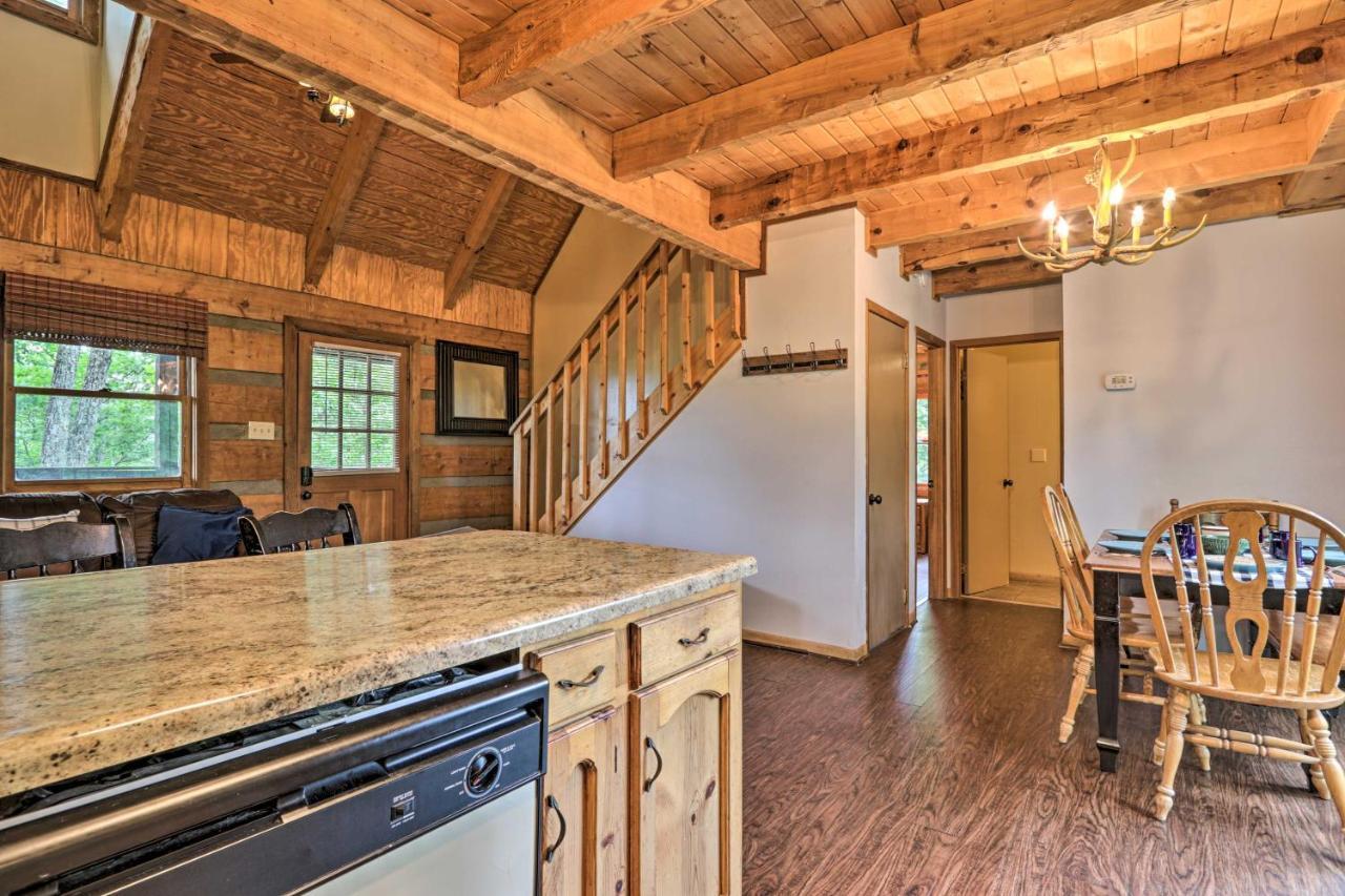 Gatlinburg Escape With Hot Tub, Deck And Mtn View 빌라 외부 사진